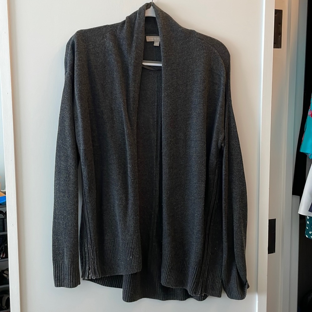 Banana Republic grey cardigan
